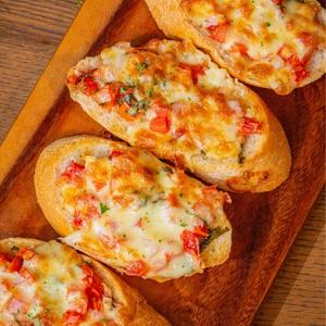 Plain Garlic Bread Pizza